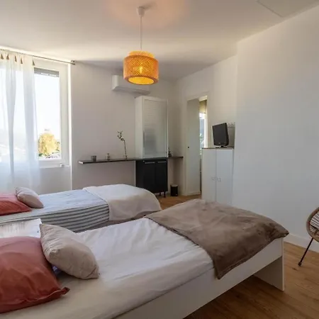 Jolie Maison 